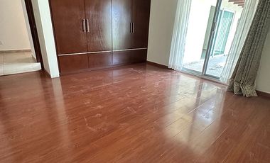 SE RENTA CASA EN DE UNA PLANTA EN MISION SAN JERONIMO QUERETARO VIG.24/7