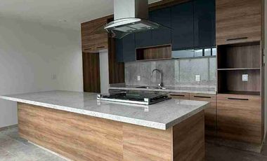 CASA EN VENTA EN SAN ANGEL RESIDENCIAL V