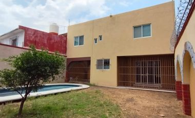 CASA EN VENTA SOBRE CALLE MUY CERCA DE PASEOS DE LA REFORMA EN COL. TRES DE MAYO $4,500,000.00