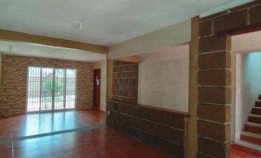 CASA EN VENTA SOBRE CALLE MUY CERCA DE PASEOS DE LA REFORMA EN COL. TRES DE MAYO $4,500,000.00