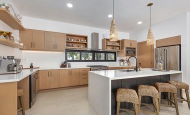 Rolling Hills Casa 16 Blk 26, Pacific