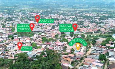 Se encuentra estratégicamente cerca de puntos clave como Fonavi, el centro comercial Plaza Vea y a solo una cuadra del colegio Innova Schools.