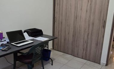 Casa amueblada en renta en Jardines de Versalles
