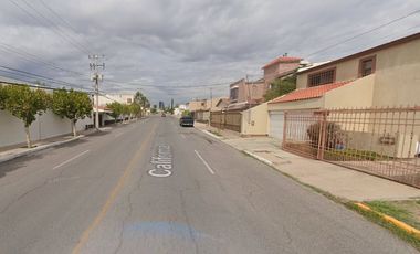 Casa en Remate Bancario, Fracc Quintas del Sol, Chihuahua, Chih.