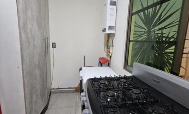 Casa en Rente Juriquilla 4 habitaciones cada una con baño, Cuarto de servicio, Roof Garden