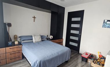 Casa en Rente Juriquilla 4 habitaciones cada una con baño, Cuarto de servicio, Roof Garden