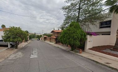 Casa en Remate Bancario, Fracc Quintas del Sol, Chihuahua, Chih.