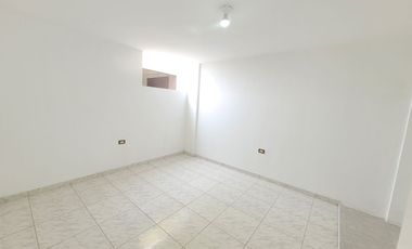 VENDO DPTO. EN LAS PRADERAS DE SANTA ANITA 2da ETAPA