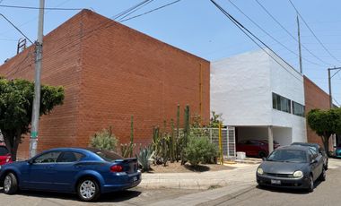 Bodega en ciudad Industrial en renta