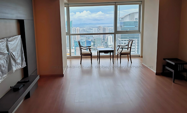 For Sale! 2 Bedroom unit in St. Francis Shari-La Place Mandaluyong City. Tower 2