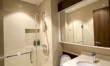 Fully furnished beach front 2 Bedroom condo for sale in Mactan Cebu