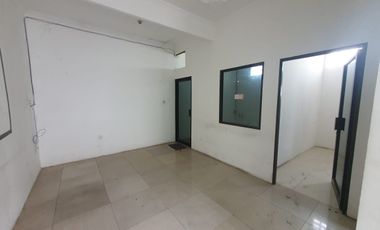 Gudang Sinar Gedangan Ada Kantor dan pagar