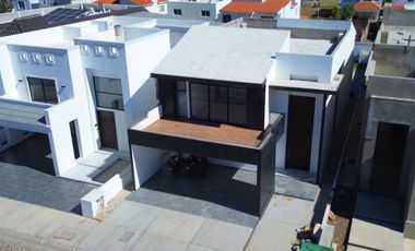 CASA EN VENTA EN MAZATLAN