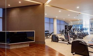 Resale Brandnew Beach Condo Unit in Mandani Bay