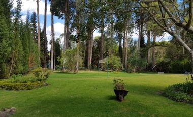 Propiedad en venta. Challuabamba Pan. Norte. amplia área verde. Fácil acceso