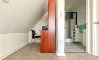 CASA AISLADA DE 2 PISOS EN VENTA, QUILPUÉ