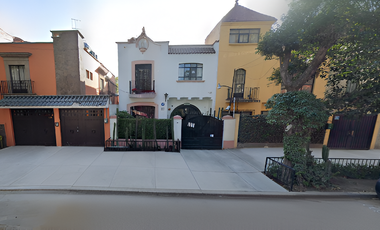 CASA EN VENTA EN LA COLONIA DEL VALLE