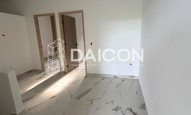 Casa de 2 Pisos en venta en Montería – 4 Habitaciones, 3 Baños y patio