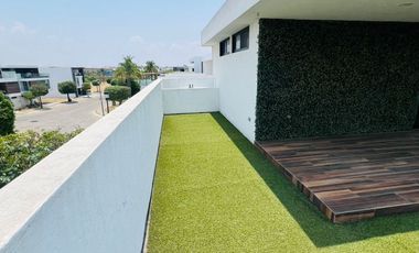 CASA EN RENTA MODERNA