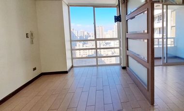 Arriendo dpto. 1 dormitorio, 1 baño. Metro Toesca
