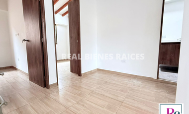 Se Arrienda Hermosa Casa Unifamiliar en Unidad Abierta.