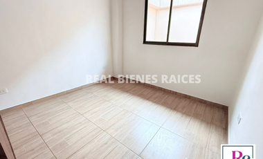 Se Arrienda Hermosa Casa Unifamiliar en Unidad Abierta.