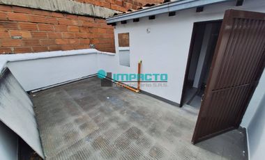 Se arrienda Casa dúplex en el sector de la Velódromo cód. 3793