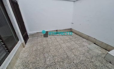 Se arrienda Casa dúplex en el sector de la Velódromo cód. 3793