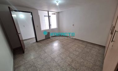 Se arrienda Casa dúplex en el sector de la Velódromo cód. 3793