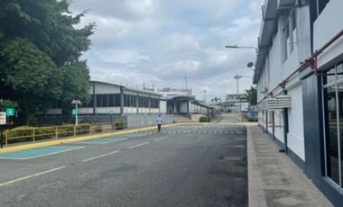 Alquiler Bodega - galpón Industrial de 20000 m² | Norte Guayaquil | Andenes | Seguridad 24/7