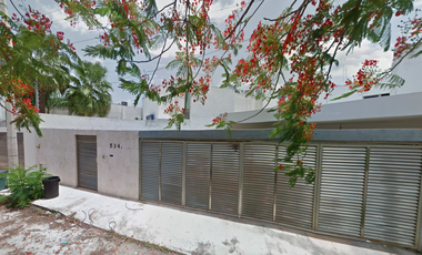 Venta de Casa en Remate, en Zona Exclusiva, Col. Maya, Merida, Yucatán