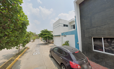 Casa en Blvrd Chiapas, Los Naranjos, Tapachula de Córdova y Ordóñez, Chiapas. ¡No créditos!