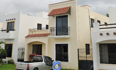 Venta de Casa en Remate, en Zona Exclusiva estratégicamente ubicada, Col. Caucel, Mérida, Yucatán