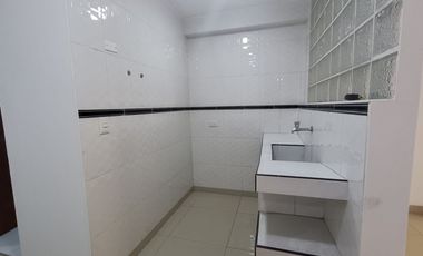 SE ALQUILA DPTO. DE ESTRENO PISO 5 EN SJL