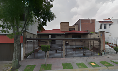 CASA EN VENTA EN LA HERRADURA 5 MIN DE INTERLOMAS 15 MIN DE POLANCO