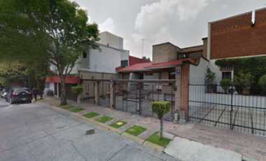 CASA EN VENTA EN LA HERRADURA 5 MIN DE INTERLOMAS 15 MIN DE POLANCO