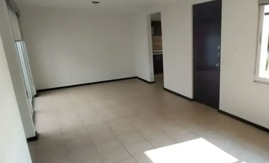 Casa en Fracc. Quinta Mariana, Santa María, Metepec