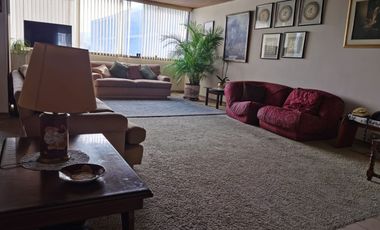 SE VENDE AMPLIO APARTAMENTO EN EDIFICIO COMBEIMA