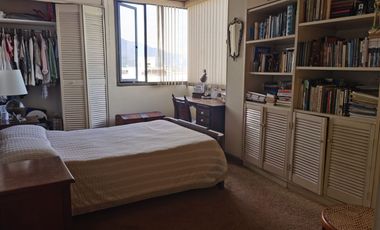 SE VENDE AMPLIO APARTAMENTO EN EDIFICIO COMBEIMA