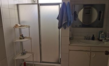 SE VENDE AMPLIO APARTAMENTO EN EDIFICIO COMBEIMA