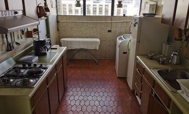 SE VENDE AMPLIO APARTAMENTO EN EDIFICIO COMBEIMA