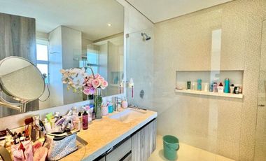 Penthouse en Venta en sector Bellavista, a 100 mts del Mar, Santa Marta