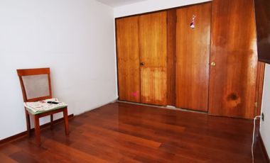 VENTA IMPERDIBLE - METRO LOS LEONES DEPARTAMENTO HERMOSO
