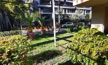 VENTA IMPERDIBLE - METRO LOS LEONES DEPARTAMENTO HERMOSO
