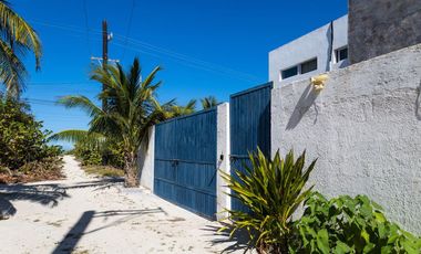 Casa a 50 m del Mar, en Esquina, en la Playa de San Benito
