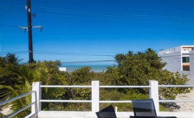 Casa a 50 m del Mar, en Esquina, en la Playa de San Benito