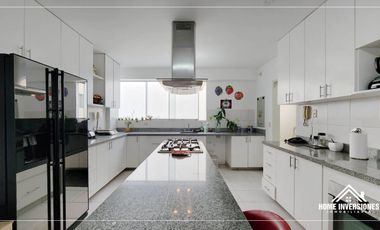 SAN BORJA - DUPLEX EN VENTA EN CHACARILLA DEL ESTANQUE