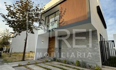 VENTA CASA PARQUES VALLARTA ZAPOPAN