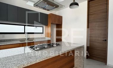 VENTA CASA PARQUES VALLARTA ZAPOPAN