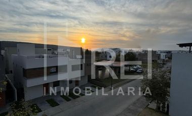 VENTA CASA PARQUES VALLARTA ZAPOPAN
